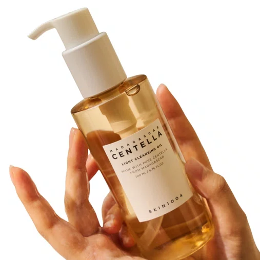 Light Cleansing Oil Centella 200ml | Skin1004